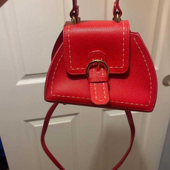 Bags - Picture 7 of 8